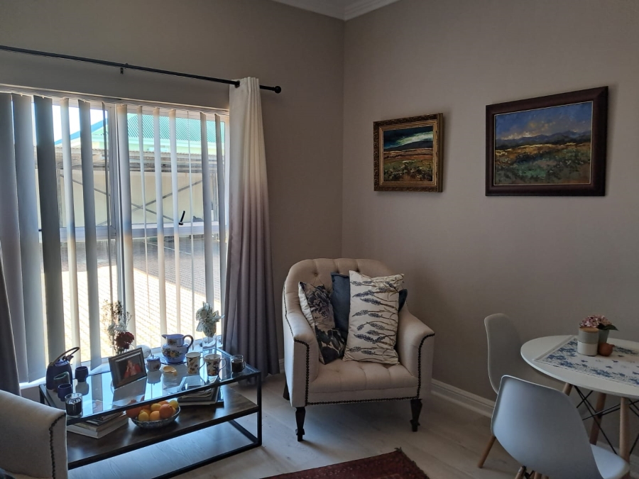 1 Bedroom Property for Sale in Stilbaai Wes Western Cape